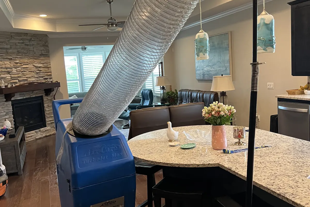 The Scam vs Legitimate Duct Cleaning - Air Central air duct cleaning service in Austin TX