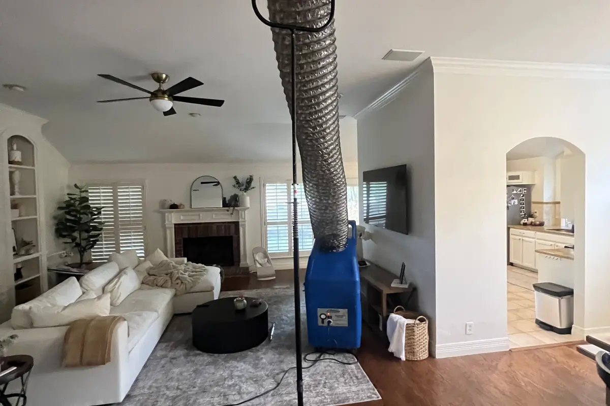 Air Central air duct cleaning - equip in Austin TX